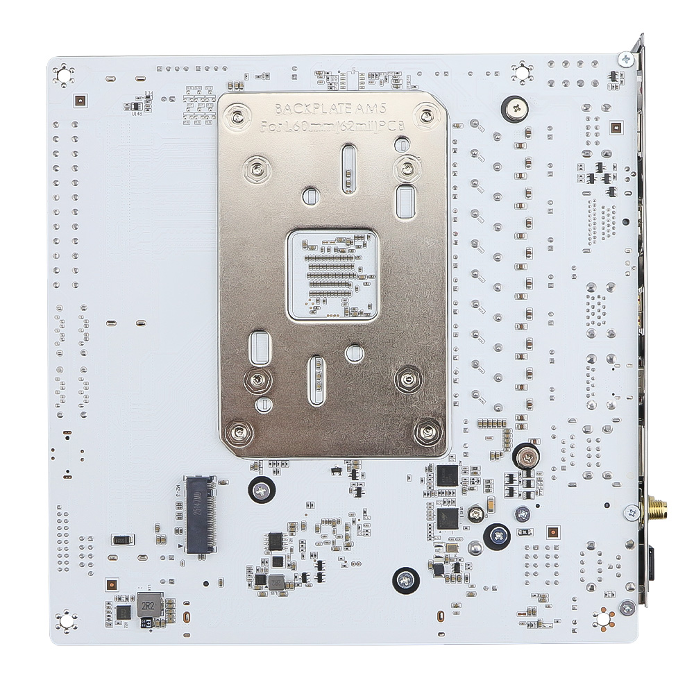 SOYO B650ITX AMD Mini Scheda M - Ddr5 64Gb recensione e prezzo